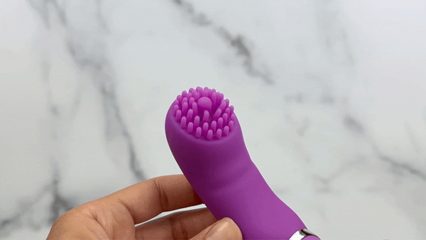 GIF of purple Paris Nubby toy close up of it vibrating