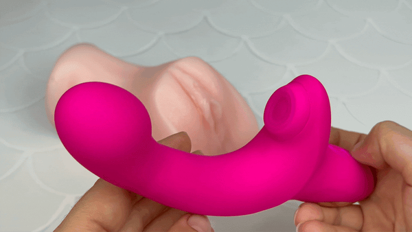 GIF of Thumping & Fingering Dual Action Vibrator in full motion