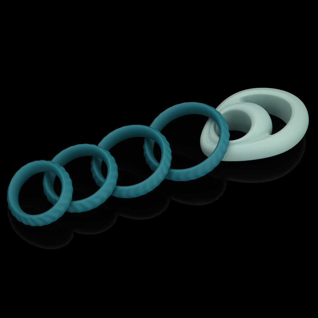 Pinnacle Pro Grip Lock Set Cock Ring contents laid out flat 