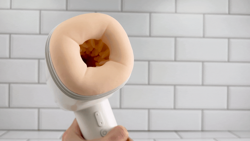GIF of Super Series Pro Auto-Thrusting Masturbator on lower thrust setting 
