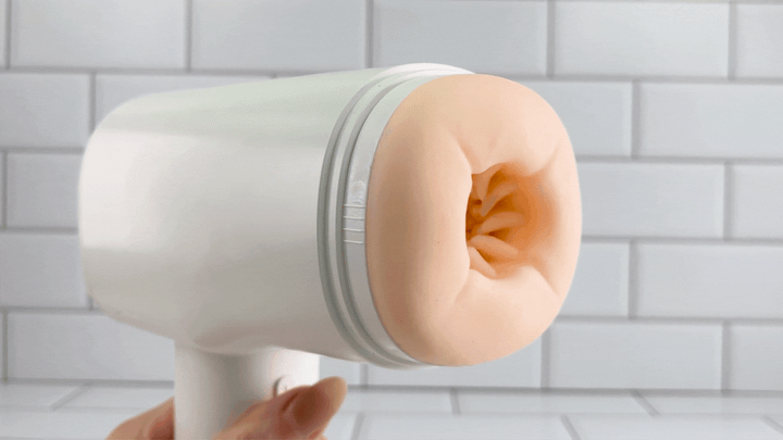GIF of Super Series Pro Auto-Thrusting Masturbator thrusting fast 