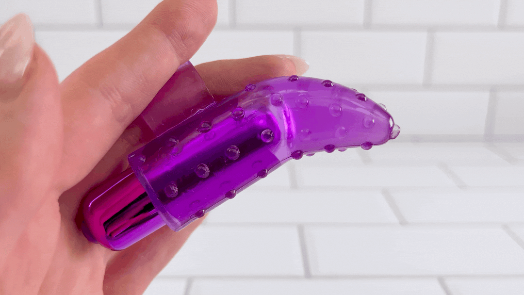 GIF of Frisky Finger on highest vibration setting 