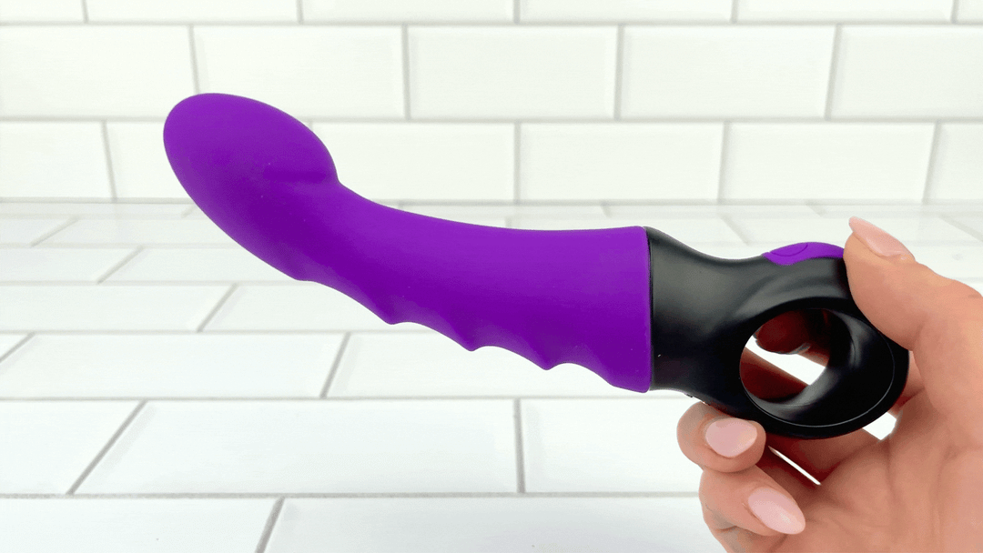 GIF of shaft vibrating on G-spot vibe