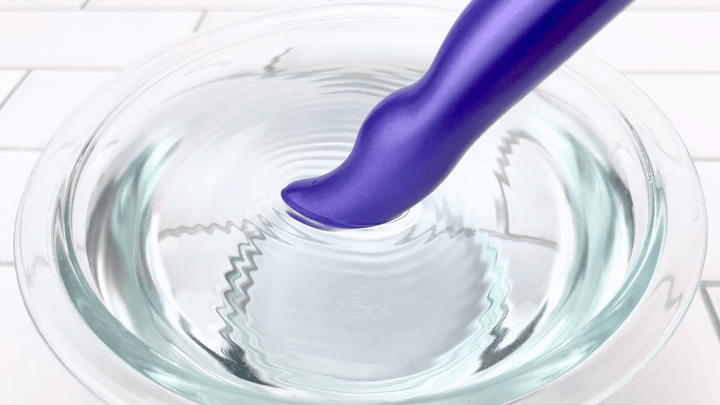 GIF of pinpoint g-spot vibrator vibrating 