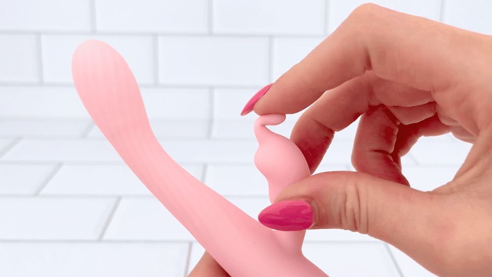 GIF of flexible pinpoint tip from Powerful Pinpoint Dual-Action G-Spot Vibrator 