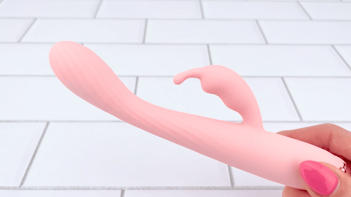 GIF of vibrating Powerful Pinpoint Dual-Action G-Spot Vibrator on full power