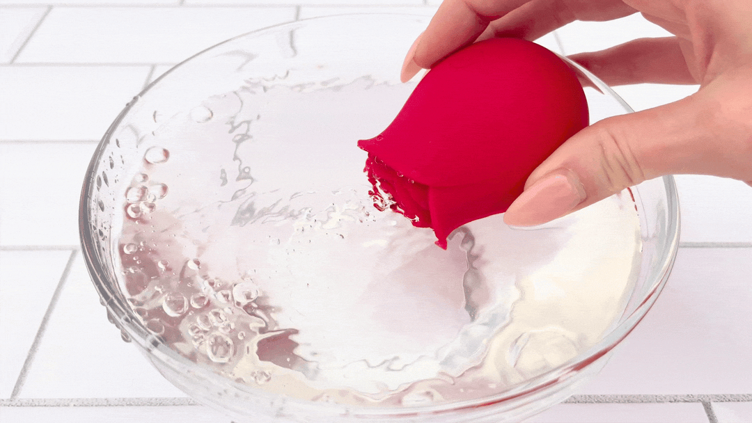 GIF of Euphoria number 1 Selling Rose Sex Toy Air Pulse Stimulator in bowl of water 