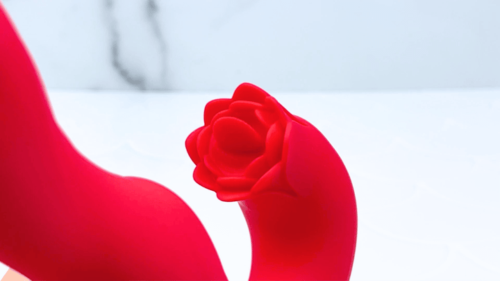 Twirling Tongue Tease Silicone Rotating G-Spot Vibe and Clit Licking Rose clit licking on slow mode 