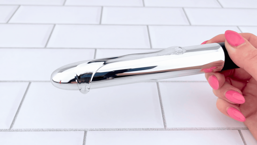 GIF of powerful vibrations from Ryder's Sleek Vibe
