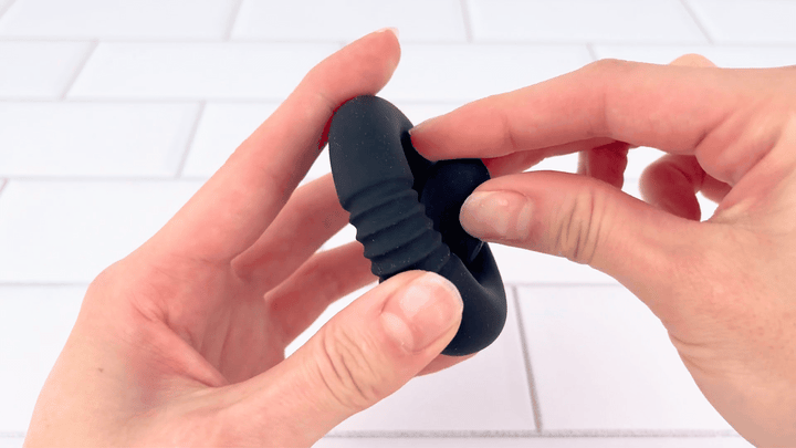 GIF of flexible stimulator from Vibrating Couples Cock Ring 