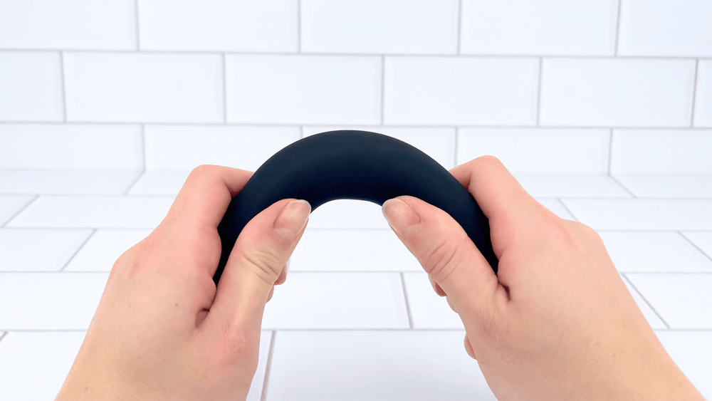 GIf of shaft from Vibrating Couple's C-Ring being bent 