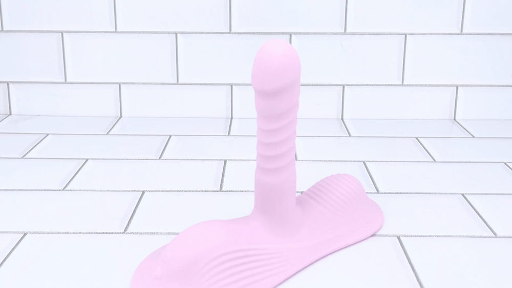 thrusting motion from Thrusting Hands-free Vibrator 