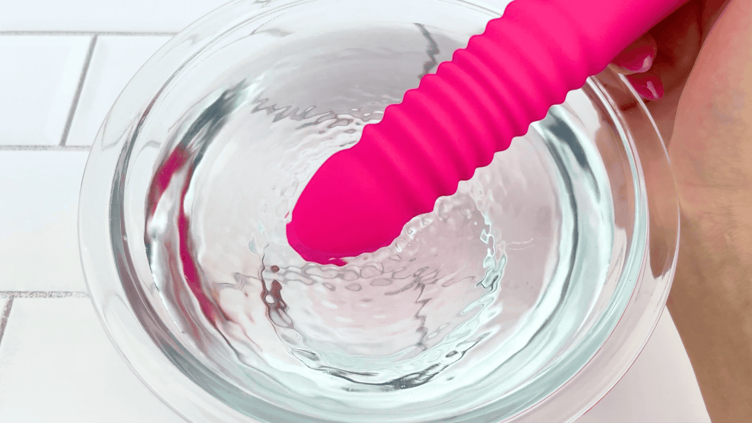 GIF of powerful vibrations as seen from bowl of water Thrusting and Vibrating Suction Cup Dildo