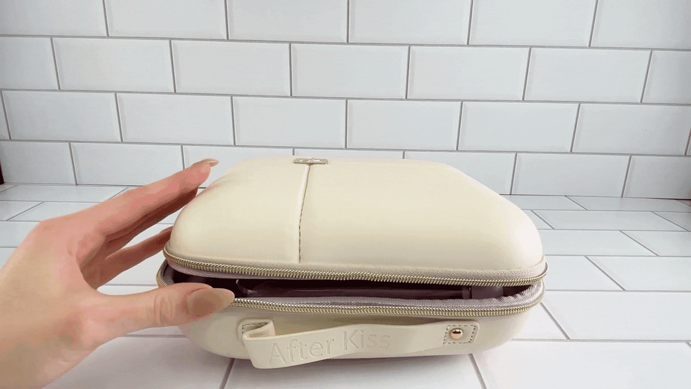 GIF of Automatic Thrusting and Vibrating Telescopic Sex Machine luxury storage case being opened