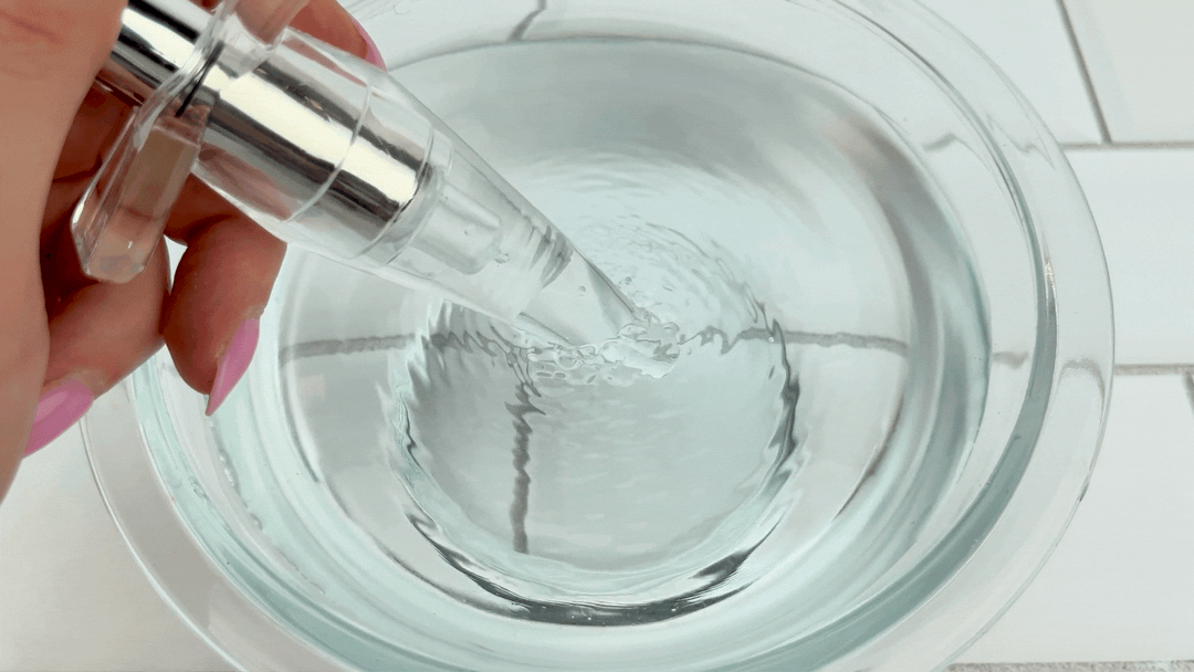 GIF of Vibrating Jelly Butt Plug in bowl of water