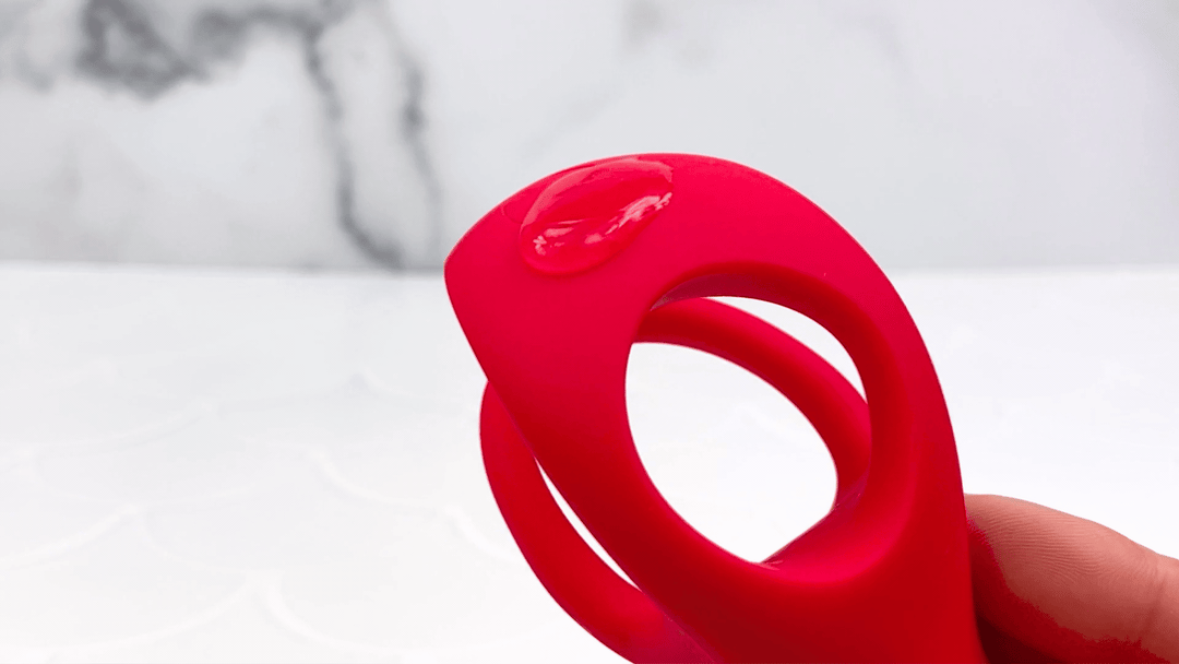 GIF of powerful vibrations from Lover's Rose Dual Cock-ring
