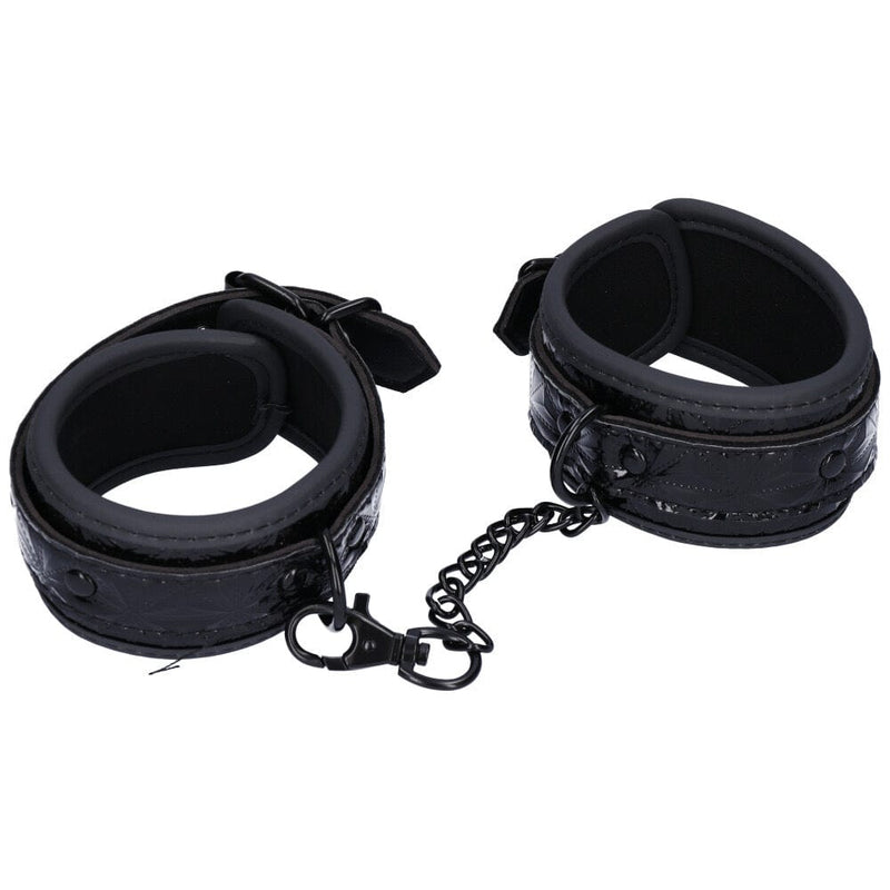 Adjustable leather wrist cuff restraint