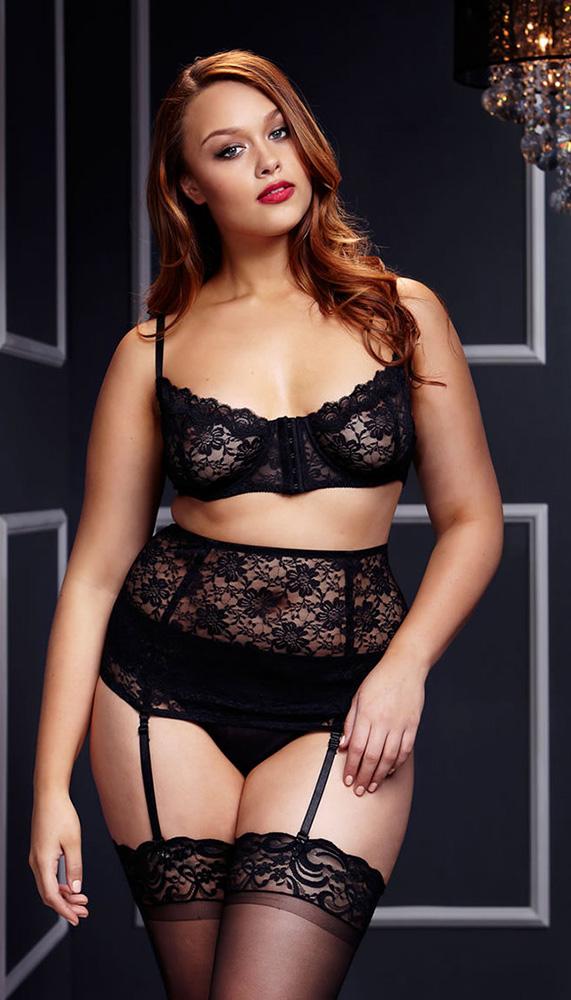 Classically Sexy Lace Garter Set - Lingerie