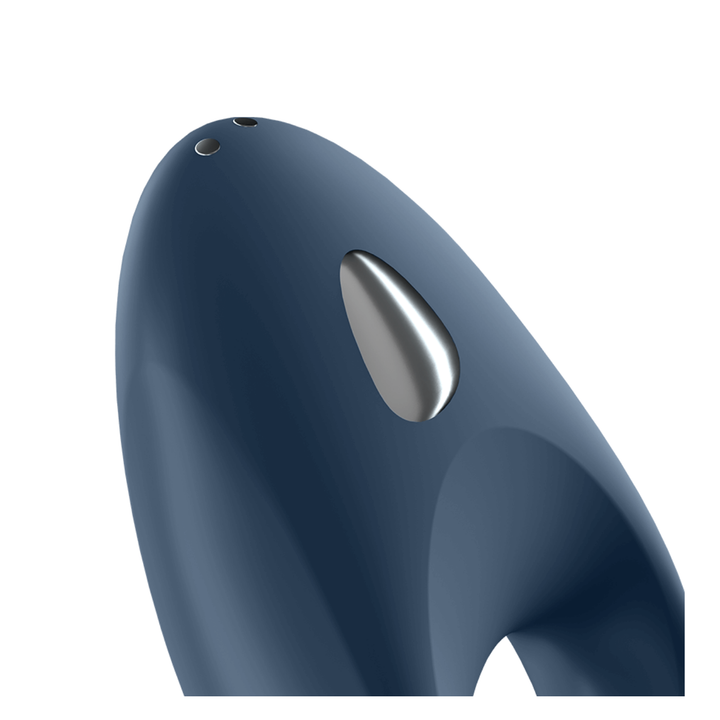 Close-up of the ring vibrator showing the top.