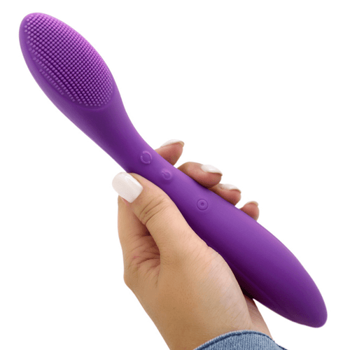 Image of the G-spot vibrator held in hand, from the front.