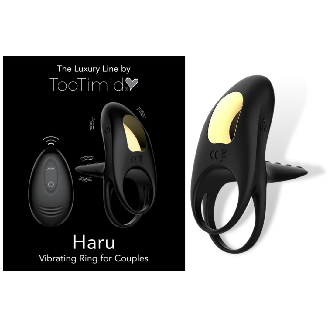 Image of the cock ring next to its packaging.