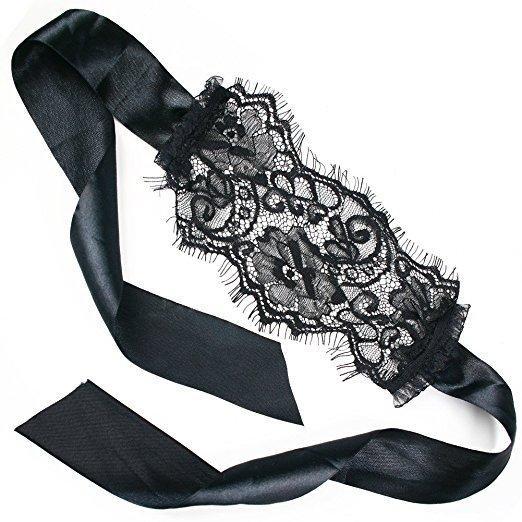 Seduce Me Lace Mask and Cuffs - Bondage