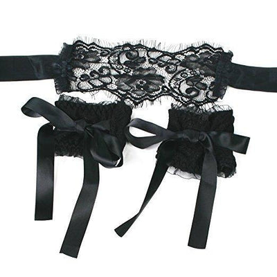 Seduce Me Lace Mask and Cuffs - Bondage